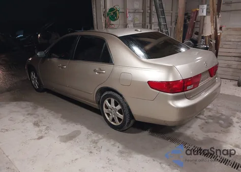 2005 Honda Accord 3.0 Ex из США, поврежденный, VIN 1HGCM66515A027184